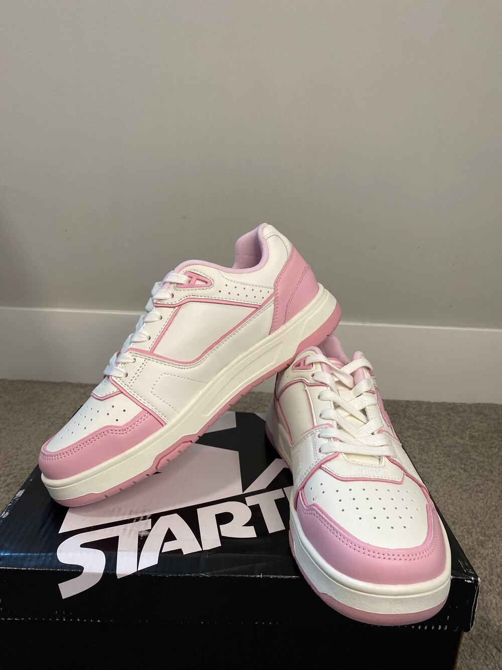 New Starter Fast Break White Pink Sneakers Women’s Size 9.5